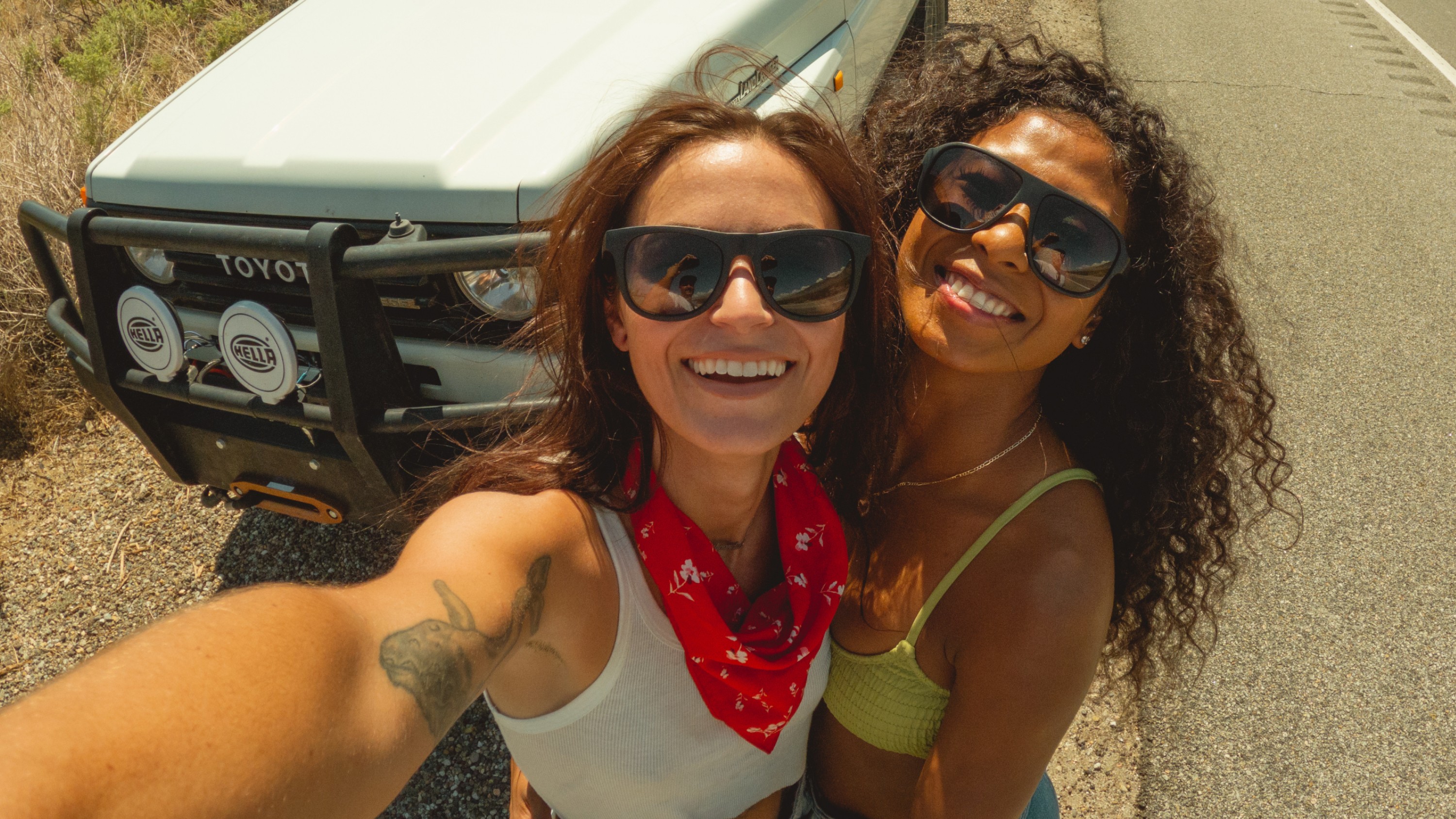 women wearing GoPro Poolside  – Floating Polarized Sunglasses