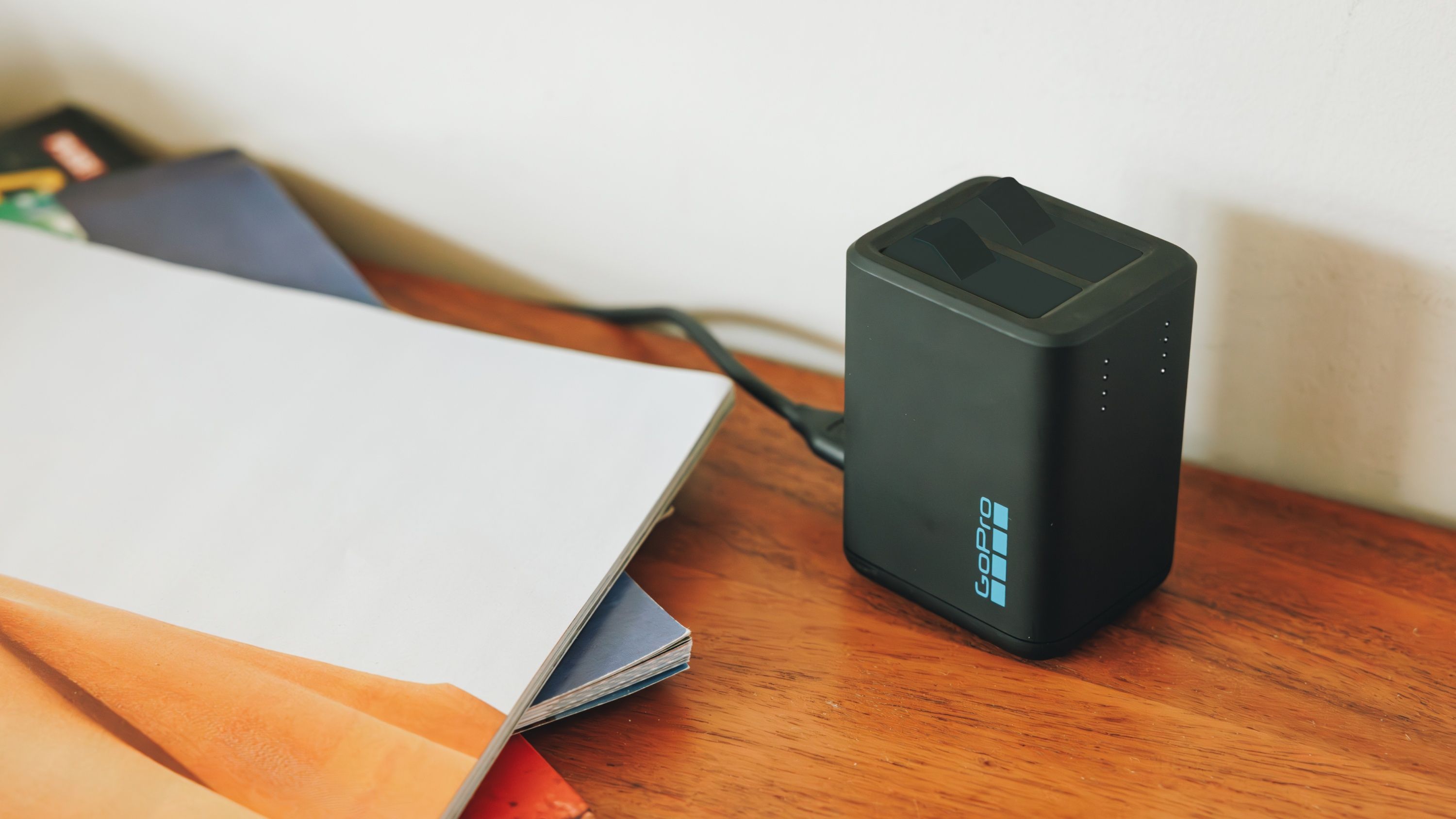 REYGEAK Kit Batteria E Caricatore Per GoPro Hero 13 | 2 Batterie 2100mAh + Caricatore Doppio PD | Ricarica Rapida - Foto 4