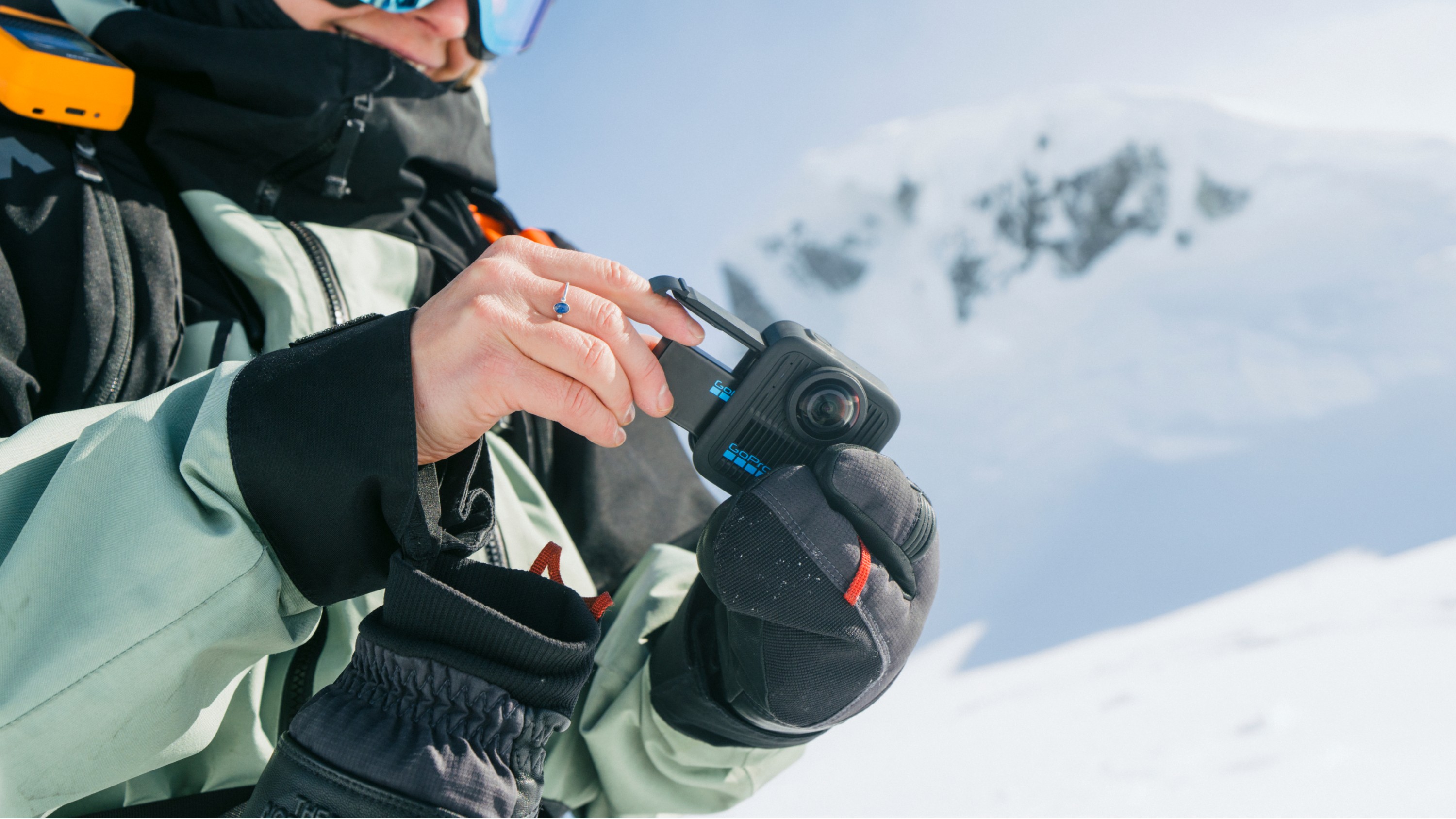 MAX2 Action Essentials Bundle Image 6