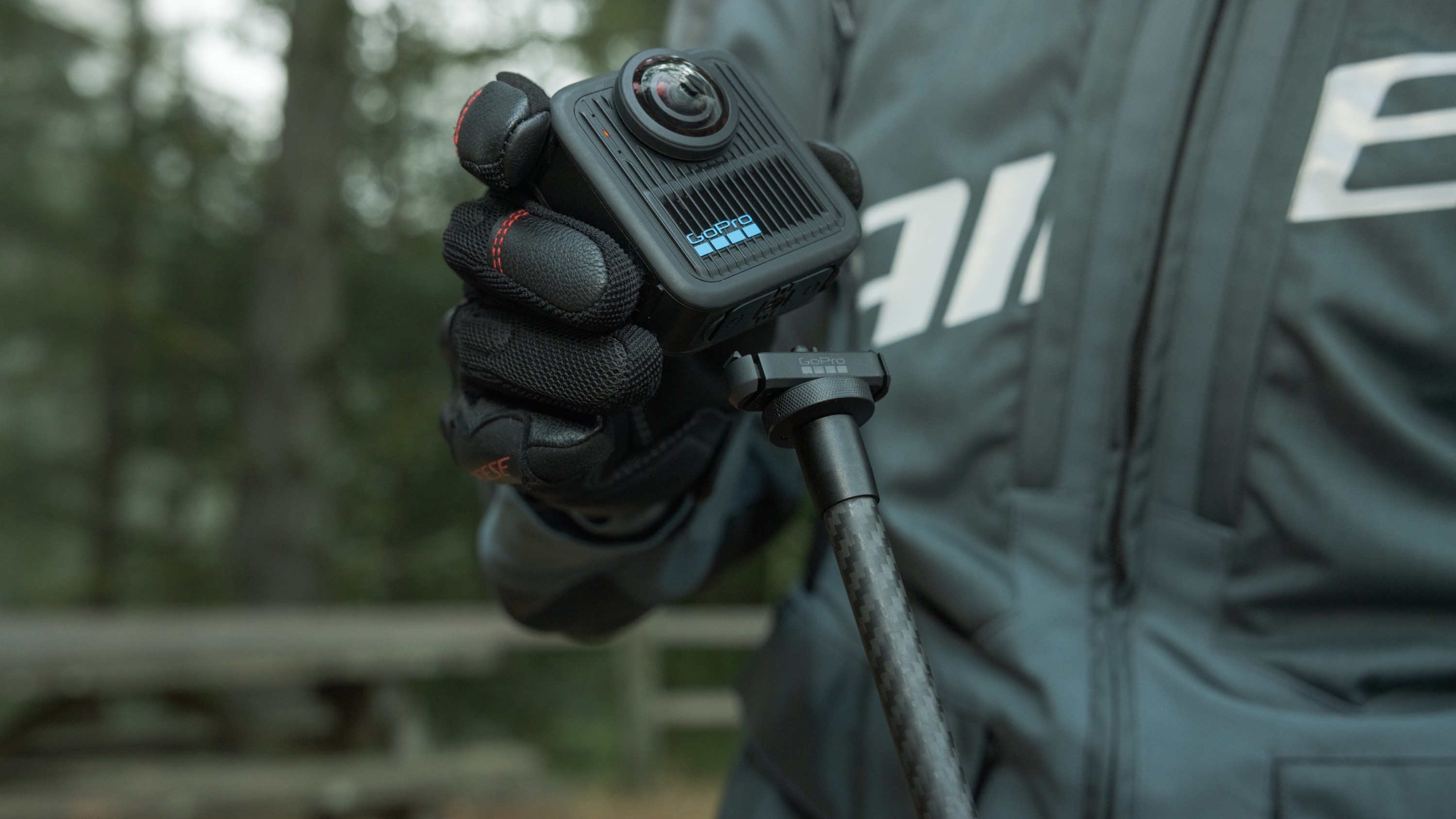 GoPro - ラッキー マグネット式ラッチ1/4-20マウント (HERO13 Black、MAX2、LIT