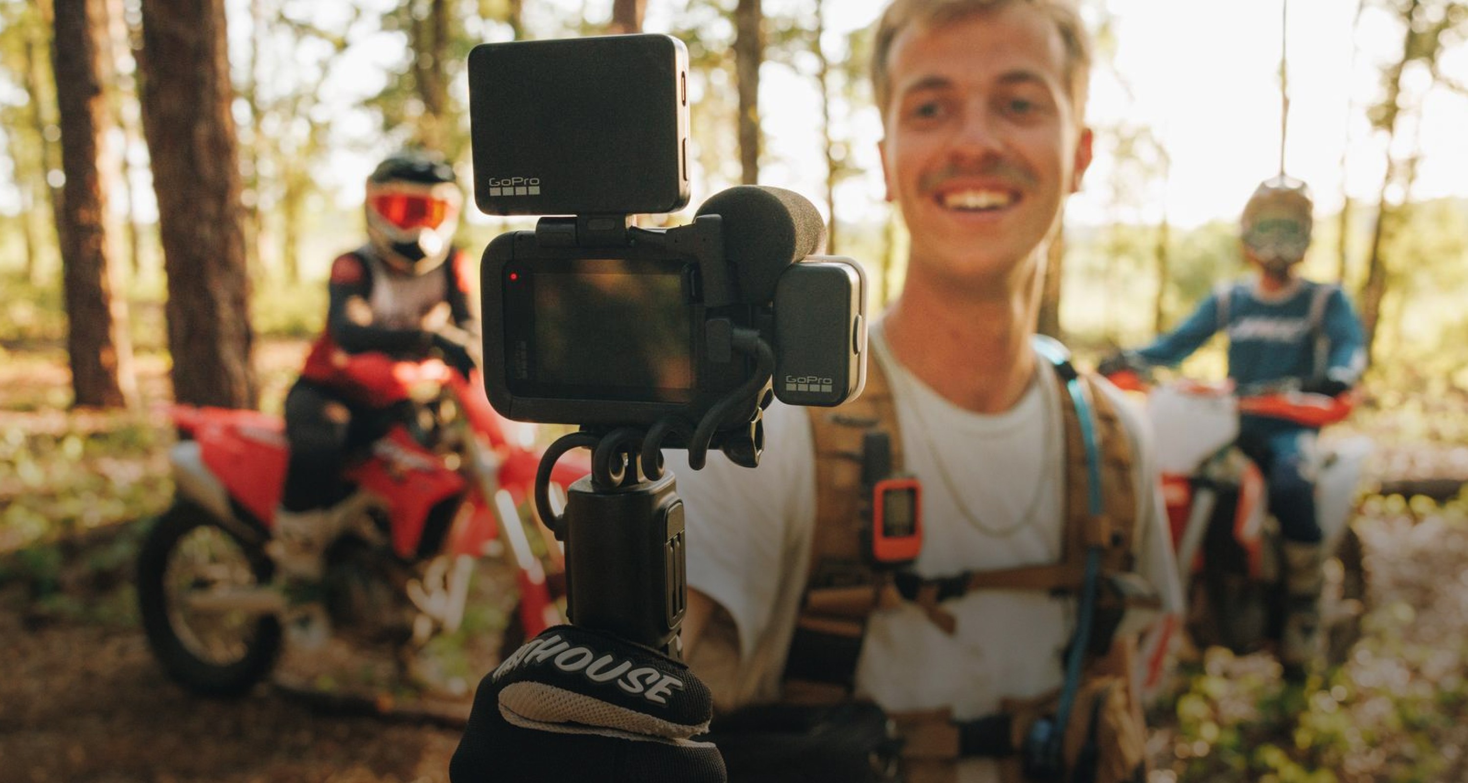 メディアモッド