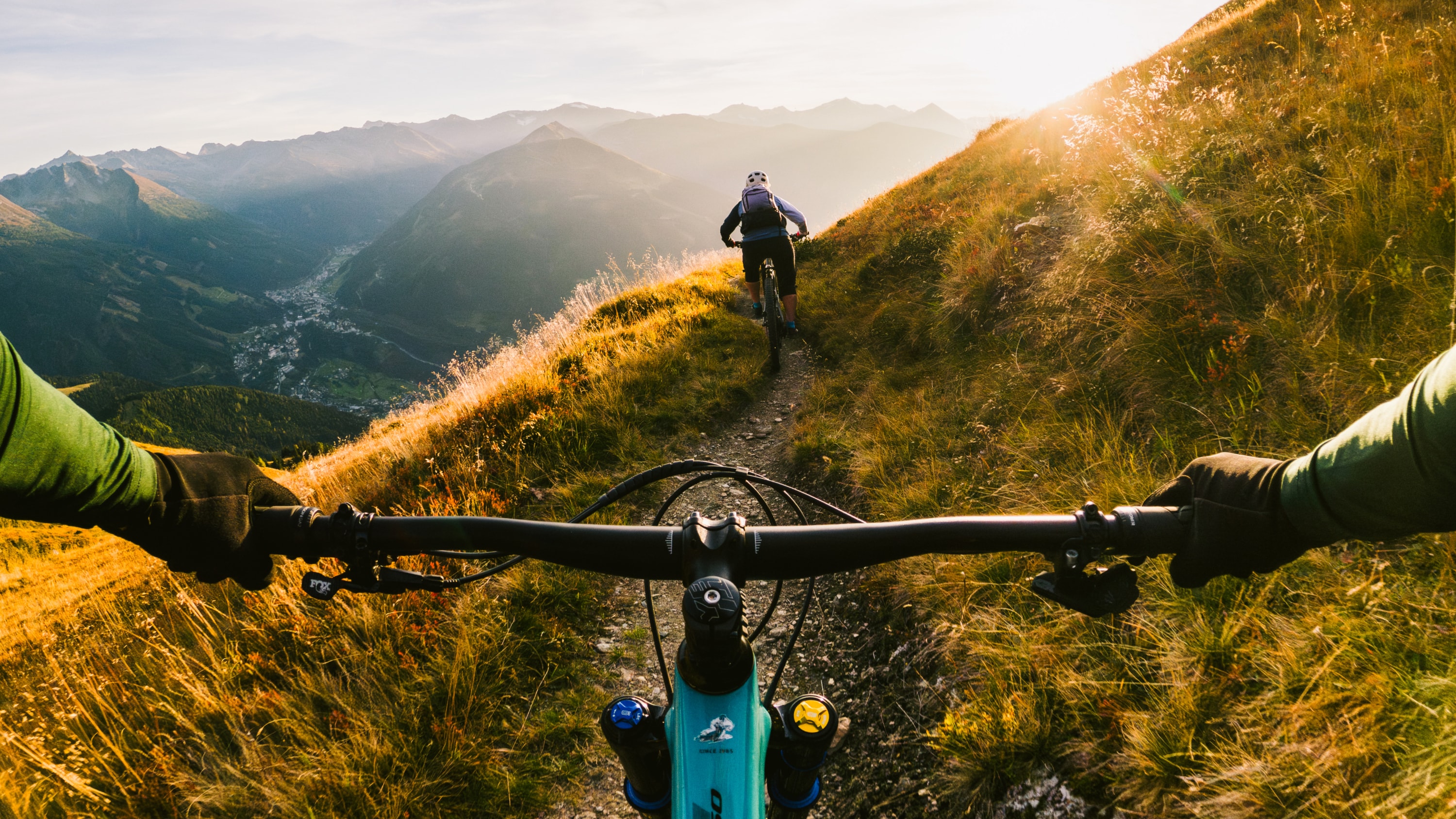 HERO13 Black Mountain Bike Bundle