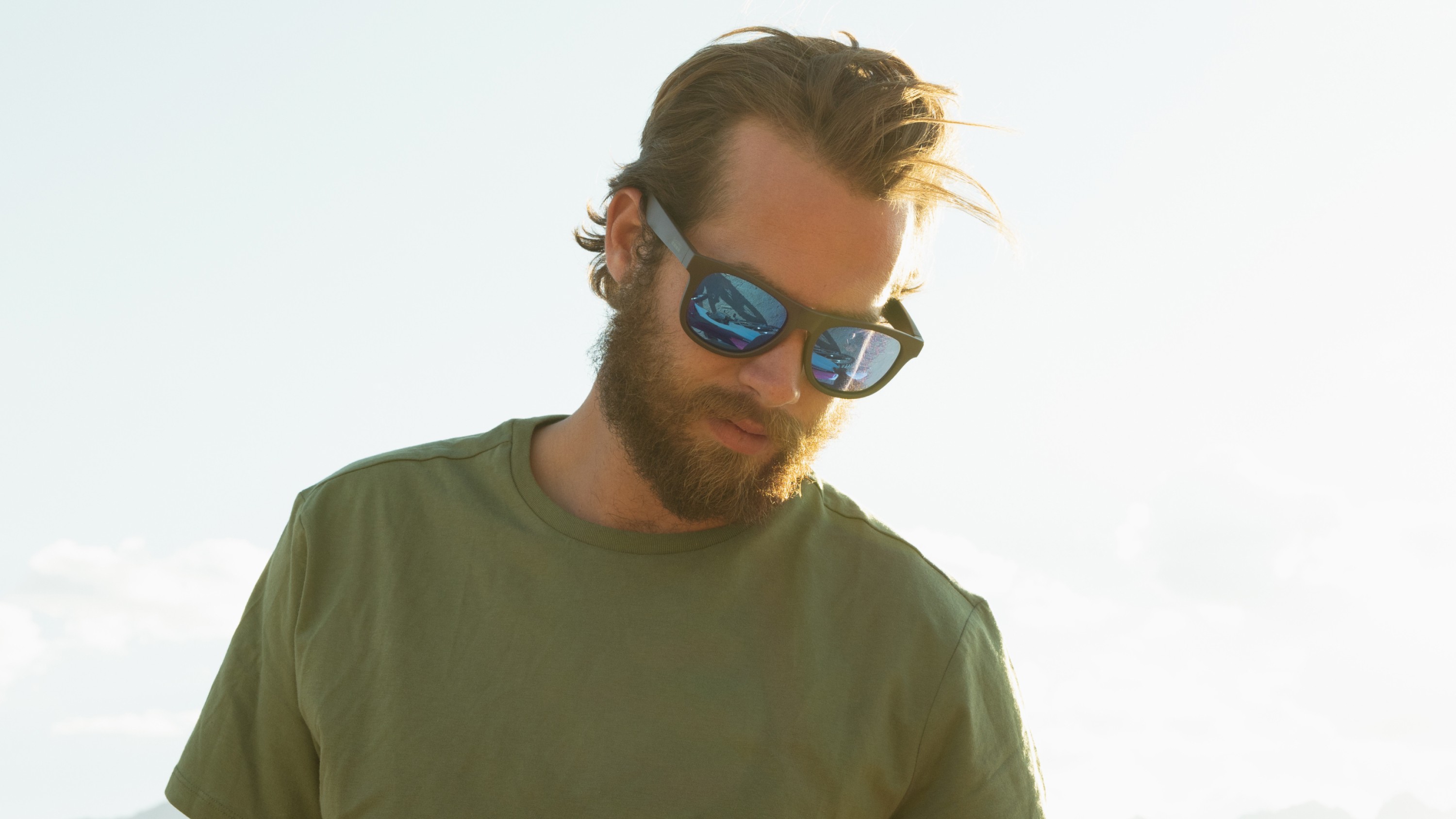 man wearing GoPro Poolside  – Floating Polarized Sunglasses